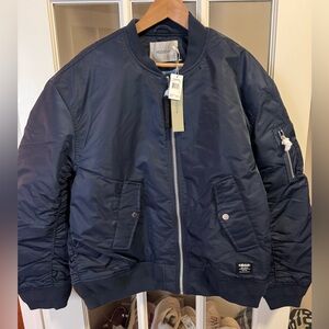 Men’s Hudson Size Large Navy Bomber Jacket